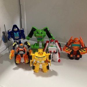 7 Rescue bot/ transformer action figures